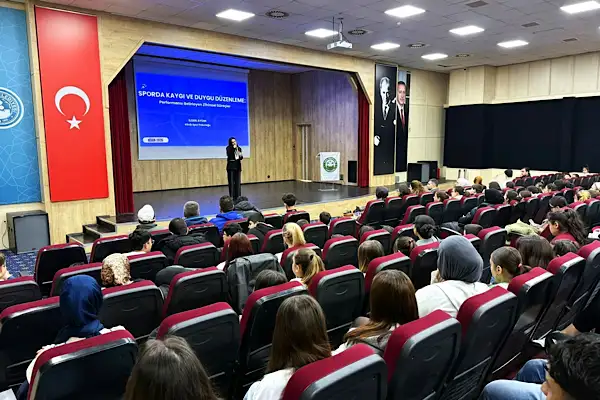 Kestel’de spor psikolojisi semineri düzenlendi