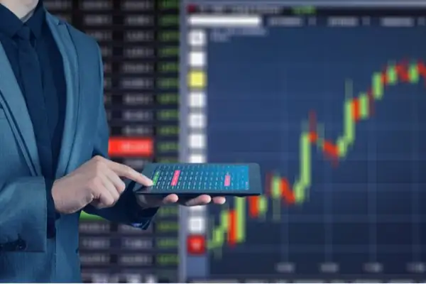 Küresel ve yurt içi gelişmeler piyasalara yön veriyor