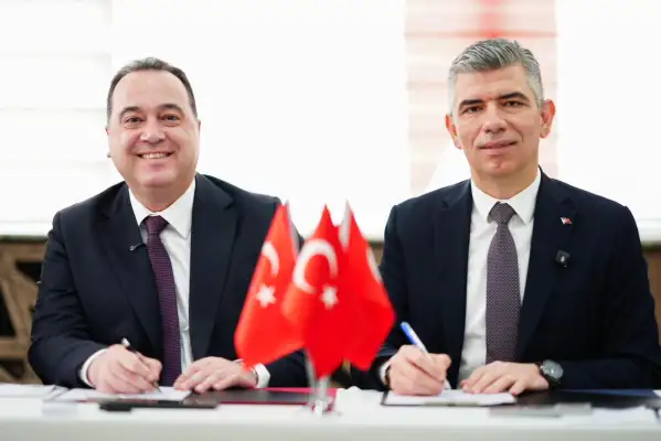 Soma'da doğalgaza geçiş başlatıldı