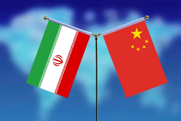 Wang Yi, Abbas Erakçi’yle görüştü