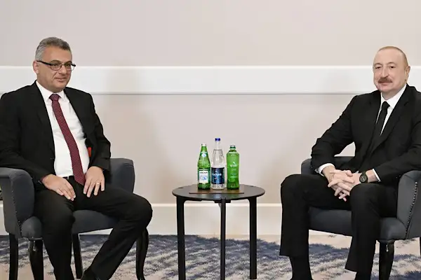 Aliyev, KKTC Cumhurbaşkanı Erhürman ile bir araya geldi