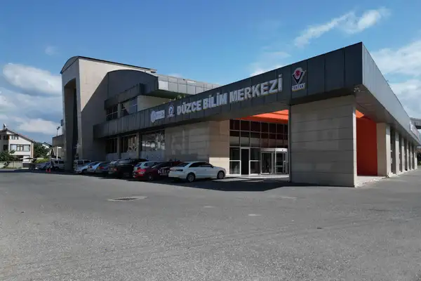 Düzce Bilim Merkezi’nde robotik kodlama atölyesi açılıyor