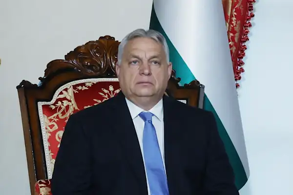 Orban: Vatansever bir hükümetle sınırlarımızı korumaya devam edeceğiz