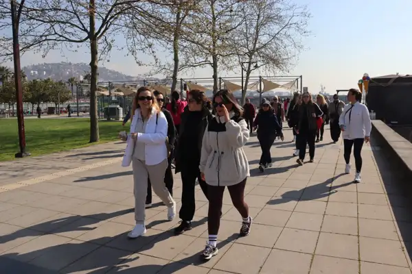 Dünya Sağlık Günü’nde İzmitli kadınlar sağlık için yürüdü