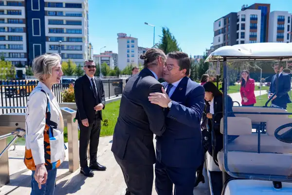 Etimesgut’ta “Fiesta Ankara” etkinliği başladı