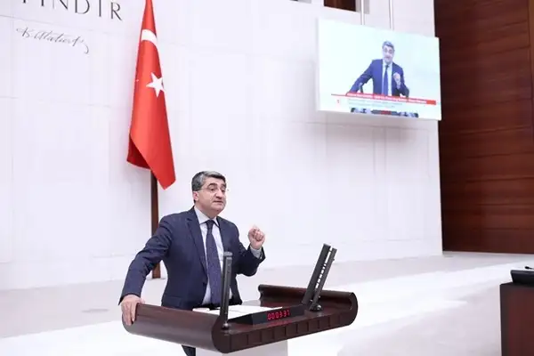 Ekmen: TÜİK verileri ekonomideki kırılganlığı gösteriyor