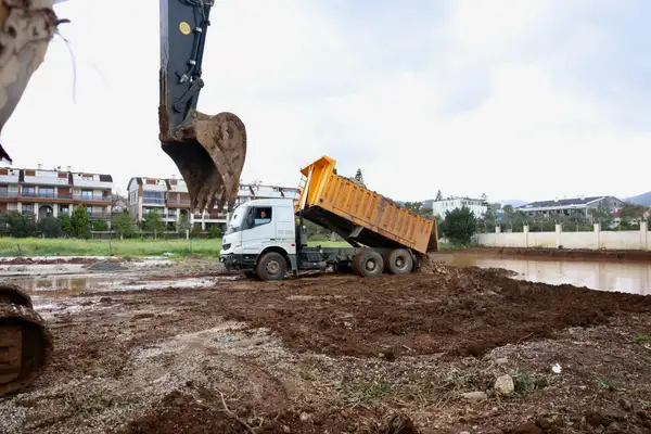 Marmaris’te yeni sosyal yaşam alanları için çalışmalar başladı