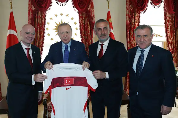 Cumhurbaşkanı Erdoğan, FIFA Başkanı Infantino’yu kabul etti