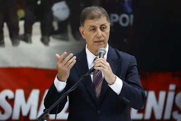 Başkan Tugay: Bu haksızlık bitmedikçe eylem de bitmez