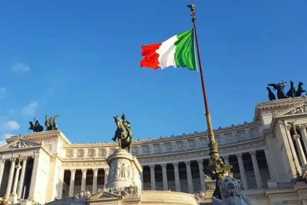 Bakan Crosetto: Özgürlük caydırıcılıkla korunmalı