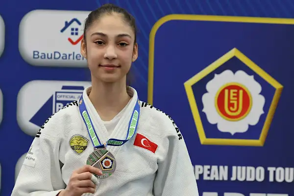 Konyalı Judocu Havva Sena Tokmak Avrupa Kupası’nda Bronz madalya kazandı