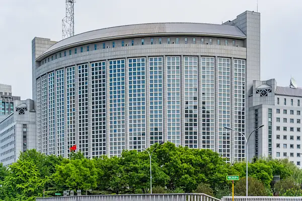 Çin, Yasukuni Tapınağı ziyaretini sert şekilde kınadı