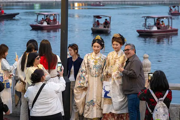 Çin: Vizesiz kolaylıktan daha fazla yabancı dostun faydalanmasını bekliyoruz