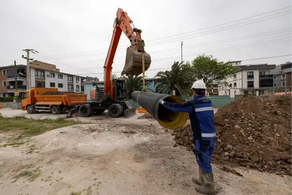 Bergama’da içme suyu ve yağmur suyu altyapısı yenileniyor