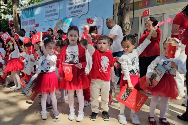 Muratpaşa’da 23 Nisan kutlandı