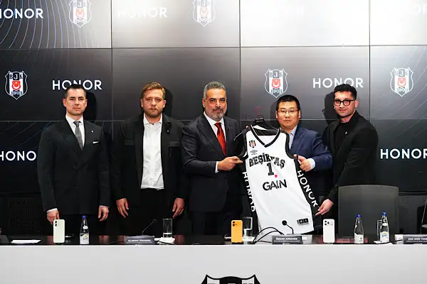  HONOR, Beşiktaş GAİN Erkek Basketbol Takımı’nın stratejik teknoloji ortağı oldu