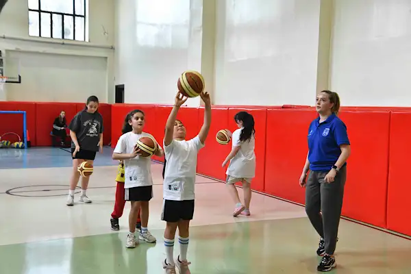 Ankara’da çocuklara yönelik ücretsiz spor kursu faaliyetleri sürüyor
