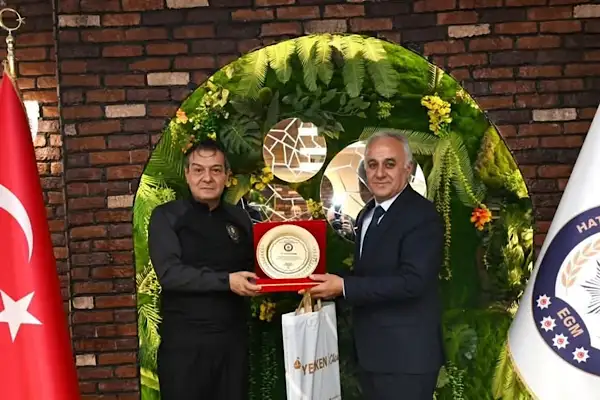 Hatay’da emekli polisler onurlandırıldı