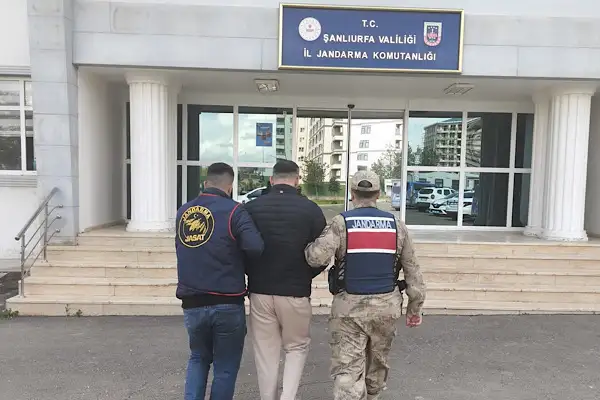 Şanlıurfa’da kasten öldürme suçundan aranan 2 şahıs yakalandı