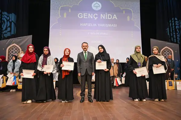 Genç Nida Hafızlık Yarışması'nın 2. Bölge finalistleri ödüllerini aldı