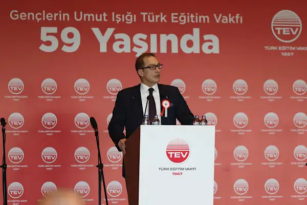 Gençlerin umut ışığı Türk Eğitim Vakfı, 59 yaşında