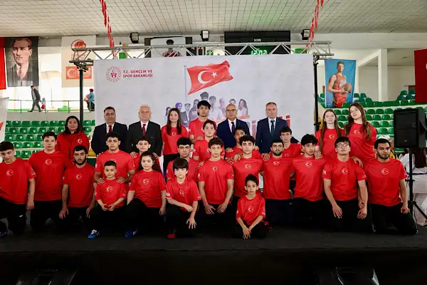 Giresun’da 19 Mayıs Atatürk’ü Anma, Gençlik ve Spor Bayramı kutlandı