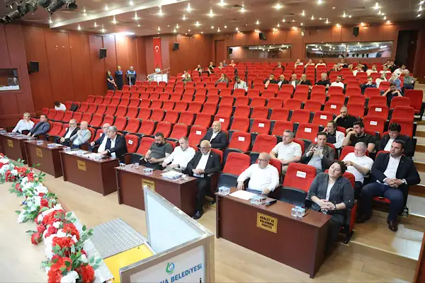 Çayırova Belediyesi Mayıs ayı meclis toplantısının ikinci birleşimi yapıldı