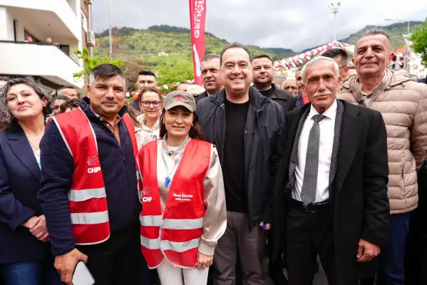  Dutlulu: İşçimizin ve emekçimizin yanında olacağız 