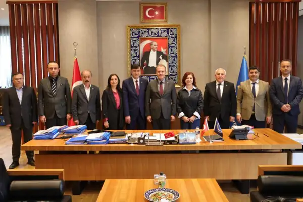 Başkan Seçer’den Kütahya Belediyesi’ne ziyaret