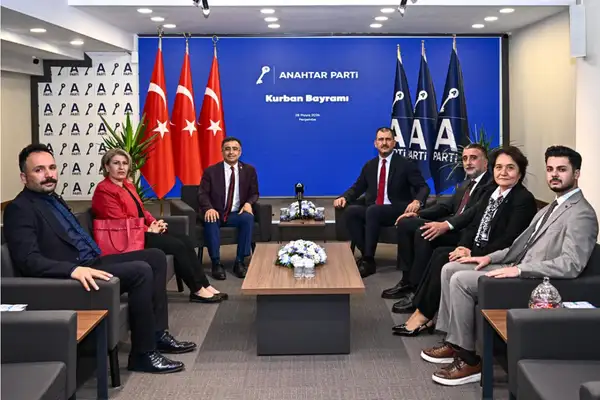 Anahtar Parti ve Gelecek Partisi arasında bayramlaşma ziyareti