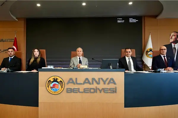 Başkan Özçelik’ten altyapı ve yatırım vurgusu