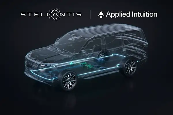 Stellantis ve Applied Intuition,  STLA Brain için stratejik iş birliğini genişletti