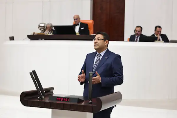 Şahin: Bir yanda yoksulluk, diğer yanda katlanan servet var 