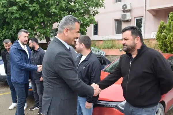 Kocaeli' de Fen İşleri personeline bayram ziyareti