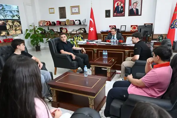Gençler 19 Mayıs’ta Hatay Emniyeti’nde ağırlandı