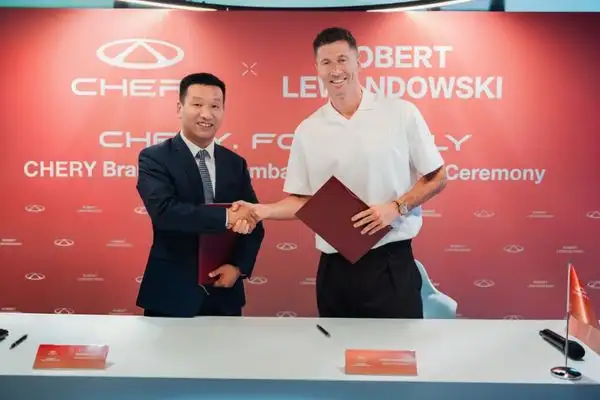 Dünyaca ünlü yıldız futbolcu Robert Lewandowski, Chery’nin global marka elçisi oldu!