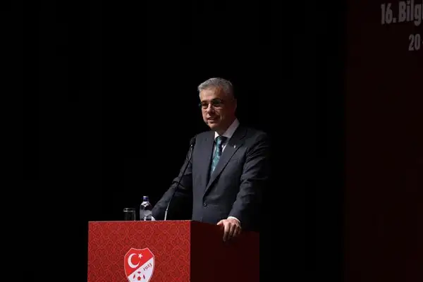 Bakan Memişoğlu, TFF Sağlık Çalışanları Eğitim Programı’na katıldı