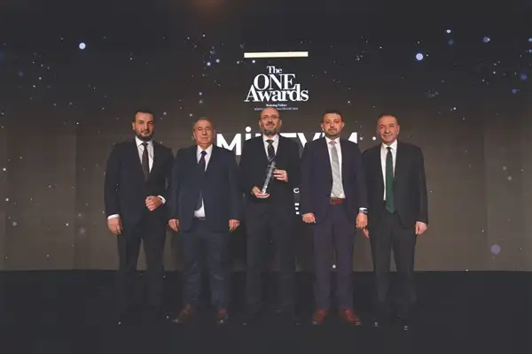 Eminevim, The ONE Awards’ta “Yılın En İtibarlı Markası” seçildi