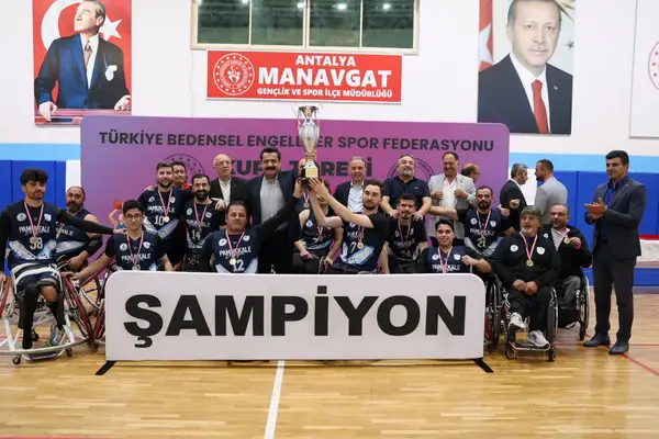 Pamukkale Belediyespor engelsiz yüreklerle Süper Lig’e yükseldi