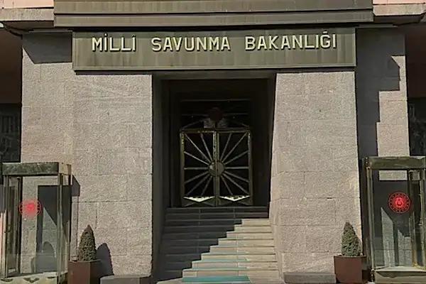 Belçikalı heyetten İstanbul Boğaz Komutanlığı’na ziyaret
