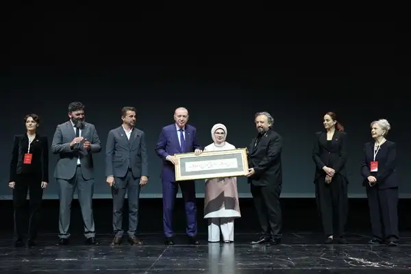 Eminevim, “Bir Adam Yaratmak” filminin ana destekçisi oldu