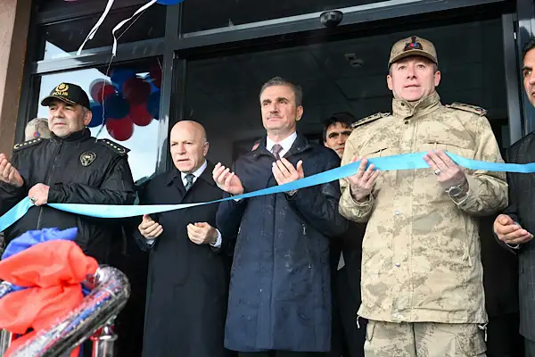 Hınıs İlçe Jandarma Komutanlığı yeni hizmet binası açıldı