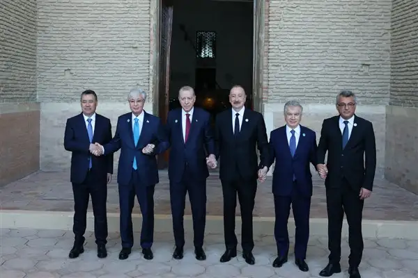 Cumhurbaşkanı Erdoğan, Türkistan’da kültürel gezi programına katıldı