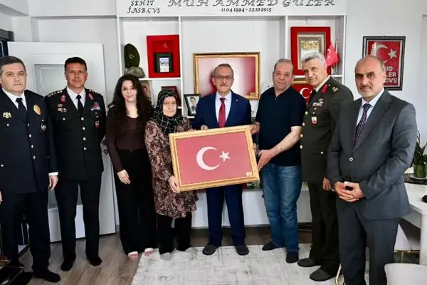 Vali Yavuz, bayram dolayısıyla çeşitli ziyaretler gerçekleştirdi