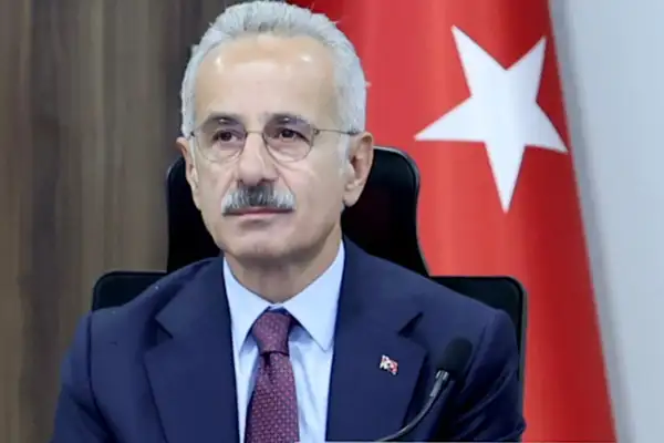 Uraloğlu: 3 bin 266 metre uzunluğundaki 5 viyadüğü tamamladık