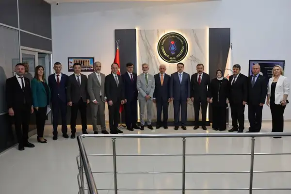 Kütahya’da Yaban Mersini Yetiştiriciliği ve Uluslararası İş Birliği masaya yatırıldı