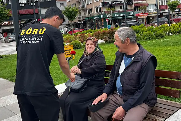 Bursa Genç Börülerden Anneler Günü etkinliği