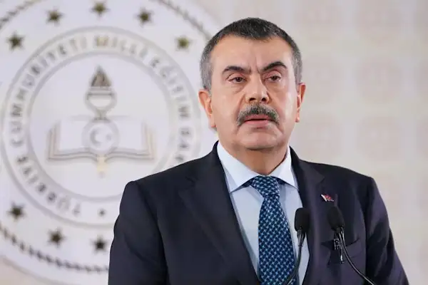 Bakan Tekin: Üstad Necip Fazıl Kısakürek’i saygıyla yad ediyorum
