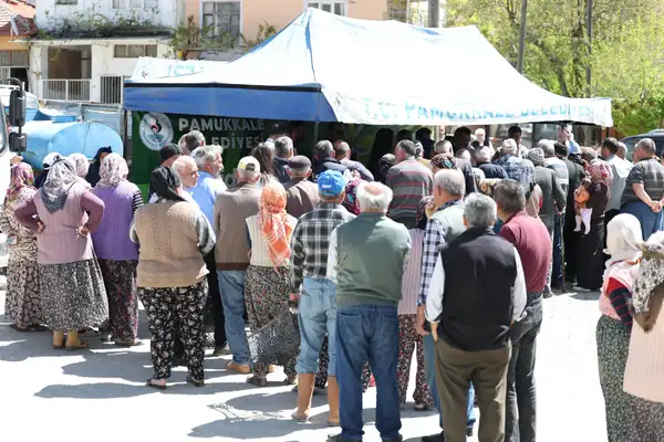 Pamukkale'de üreticiye 120 bin fide desteği