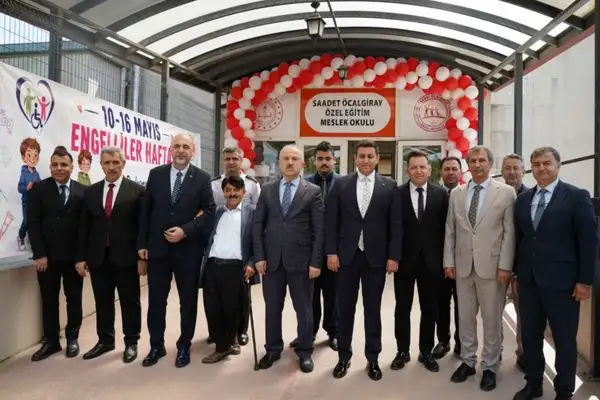 Başkan Aydın, Engelliler Haftası’nda özel bireylerle bir araya geldi
